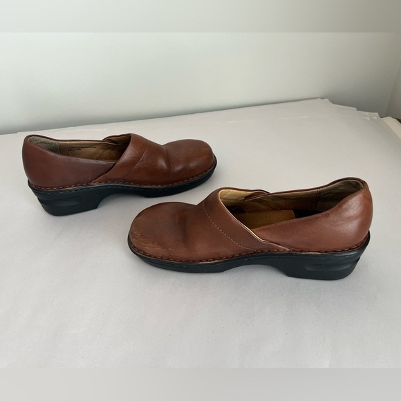 Born Women's Leather Clogs Brown Slip On Shoes Clogs Wedge Size 9 - Picture 7 of 8